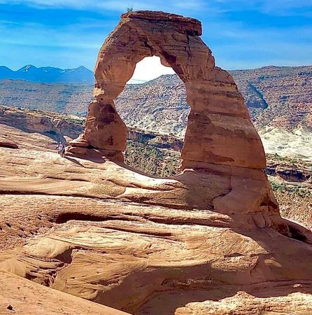 Delicate Arch, Utah — photograph by Randy Polito