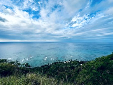 Ocean Horizon, Green Cliff — photograph by Randy Polito
